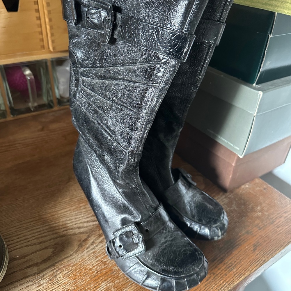 Dress boots